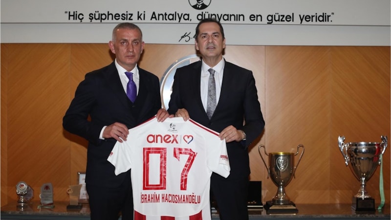İbrahim Hacıosmanoğlu'ndan Antalyaspor'a ziyaret