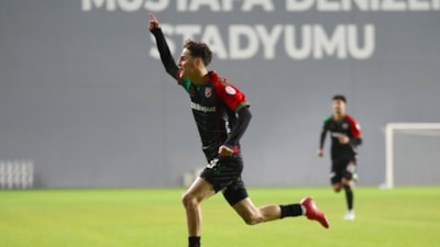 Karşıyaka, Adem Yeşilyurt için Maribor'un teklifini kabul etti