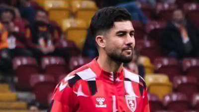 Bursaspor, Soner Aydoğdu'yu renklerine bağladı