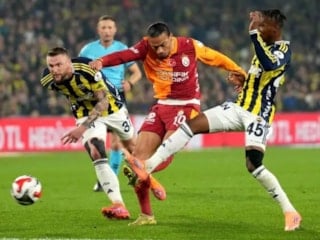 TFF resmen açıkladı: Galatasaray-Fenerbahçe derbisinin saati değişti