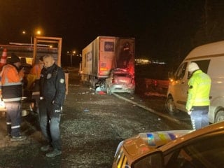 Ankara’da tıra çarpan aracın sürücüsü hayatını kaybetti