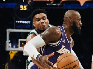 Milwaukee Bucks, Los Angeles Lakers deplasmanında kazandı