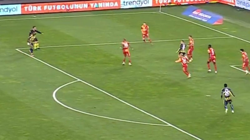 Dev finalde Fenerbahçe'nin penaltı beklediği an