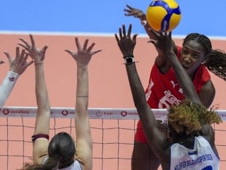 Aras Kargo, Nilüfer Belediyespor'u yendi