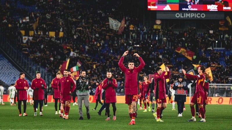 Roma, Sassuolo'yu iki golle yıktı