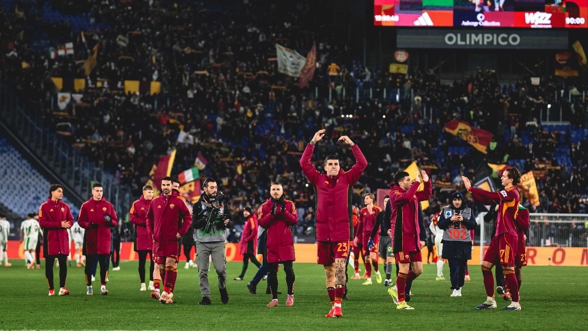 Roma, Sassuolo'yu iki golle yıktı