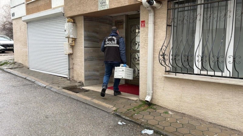 Eskişehir'de yalnız yaşadığı evinde ölü bulundu