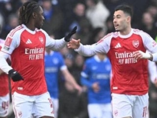 Arsenal, FA Cup’ta Portsmouth engelini rahat geçti