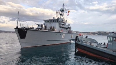 Mayın tehlikesine karşı görev yapacak gemiler Karadeniz'e açıldı