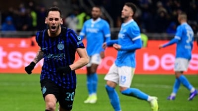 Hakan Çalhanoğlu golünü attı: Inter ile Napoli puanları paylaştı