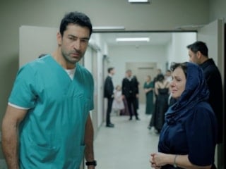 “Bu topraklarda yaşanmış gerçek bir aile hikâyesi…”