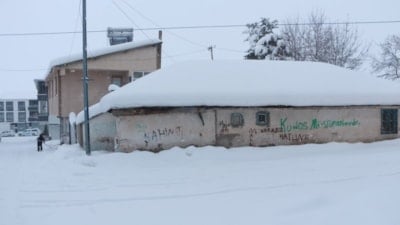 Bingöl'de 30 köy yolu kardan kapandı