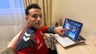 Adem Asil, AA'nın "Yılın Kareleri" oylamasına katıldı