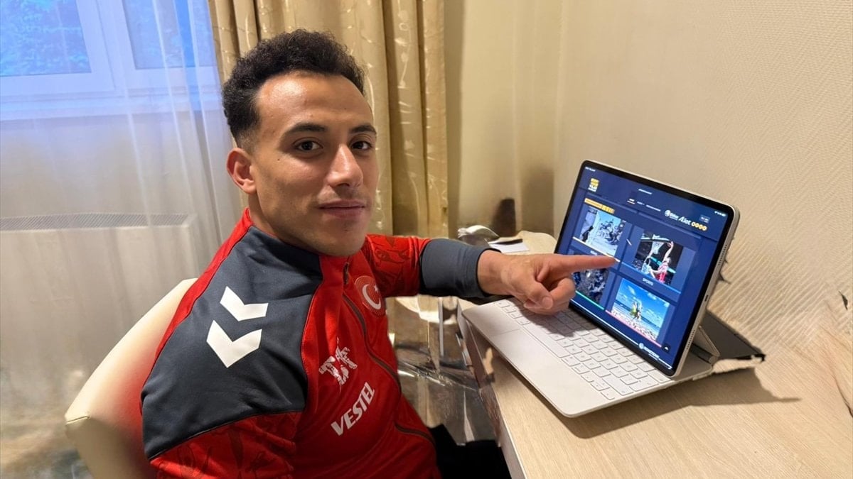 Adem Asil, AA'nın "Yılın Kareleri" oylamasına katıldı