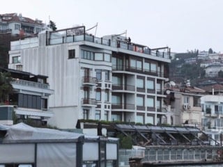 Son gelişmeler: Bebek Otel'de kaçak yapılar yıkıldı