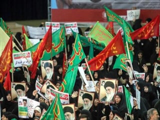 İran'da muhalif protestolardan sonra rejime destek gösterileri de yapıldı