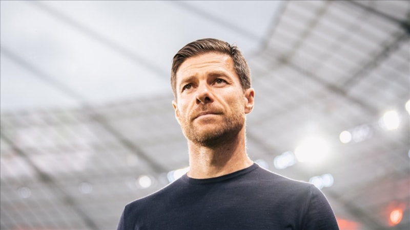 Real Madrid'de Xabi Alonso ile yollar ayrıldı
