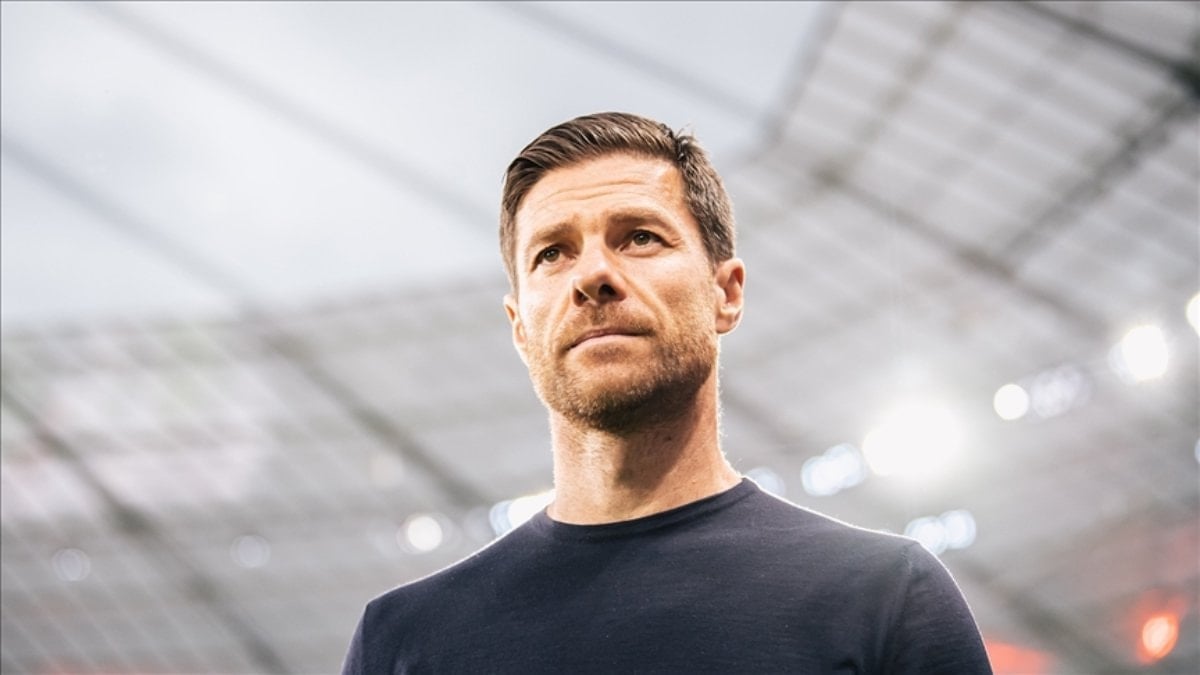 Real Madrid'de Xabi Alonso ile yollar ayrıldı