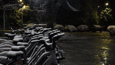 Sakarya'da kar yağışı etkili oluyor