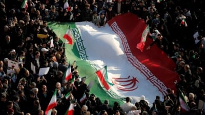 İran'da hükümete destek gösterileri sürüyor