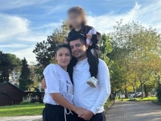 Bursa'da boşanma aşamasındaki eşine kurşun yağdırdı