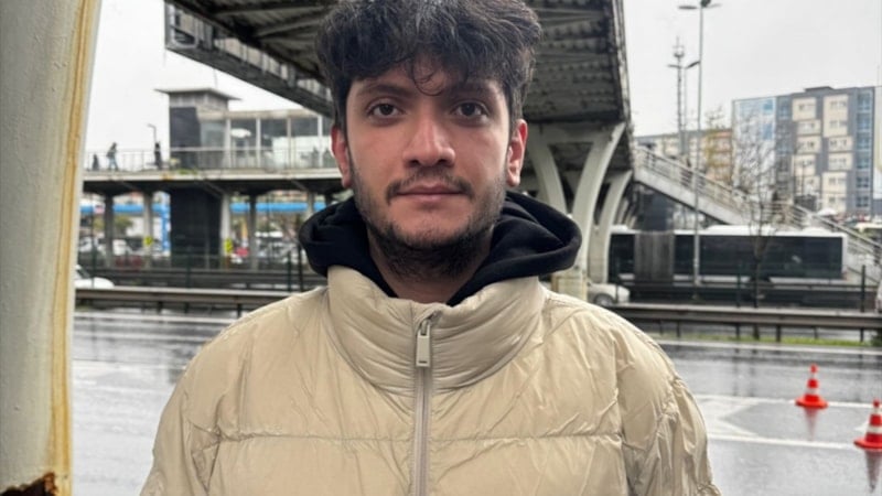 Köprüden düşen parçalar aracına zarar verdi, İBB tazmin talebini reddetti