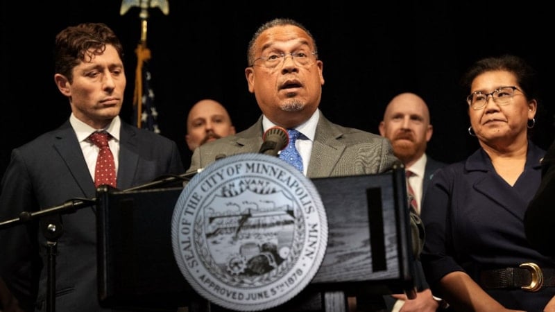 Minnesota'dan ICE birliklerinin konuşlandırılmasını önlemek için hükümete dava