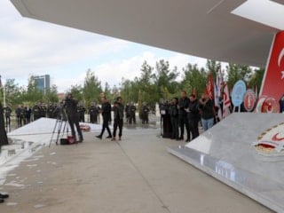 KKTC'nin Kurucu Cumhurbaşkanı Rauf Denktaş için vefatının 14'üncü yılında tören düzenlendi