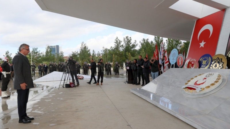 KKTC'nin Kurucu Cumhurbaşkanı Rauf Denktaş için vefatının 14'üncü yılında tören düzenlendi