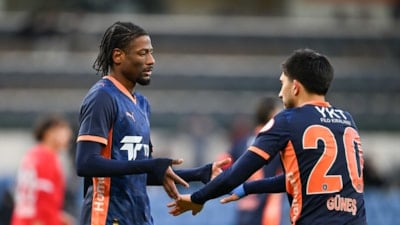 Başakşehir, Boluspor'u iki golle geçti