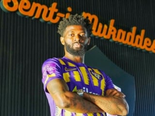 Eyüpspor, Jerome Onguene'ni kiraladı