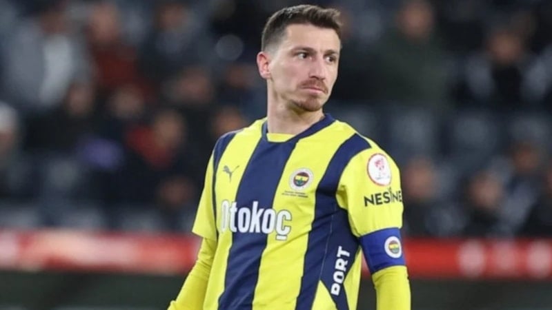 Mert Hakan'a sürpriz cezaevi ziyareti