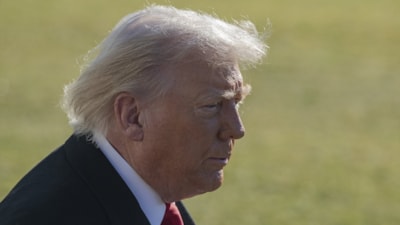 Trump: İran'da göstericiler asılmaya başlarsa çok sert önlemler alırız