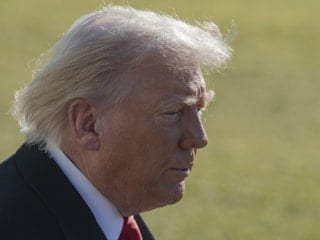 Trump: İran'da göstericiler asılmaya başlarsa çok sert önlemler alırız