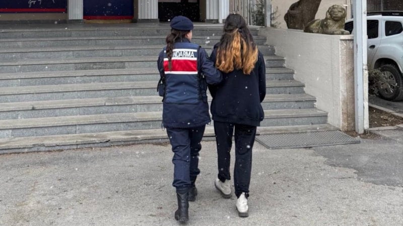 80 yıl hapis cezası bulunan firari kadın Kırıkkale'de yakalandı
