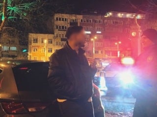 Tekirdağ'da alkollü sürücü dakikalarca dil döktü: Polis olacak adamım