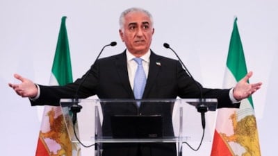 Eylemcilere "Yardım yolda" diyen Pehlevi orduyu isyana çağırdı