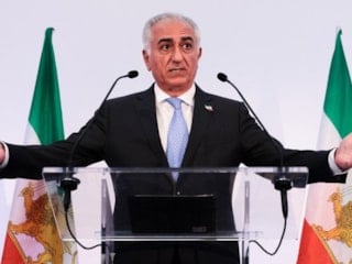 Eylemcilere "Yardım yolda" diyen Pehlevi orduyu isyana çağırdı