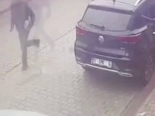 Adana'da öğretmene silahlı saldırı düzenleyen velinin 20 suç kaydı olduğu ortaya çıktı