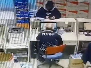 Adana'da sahte kimlikle kargo dolandırıcılığı