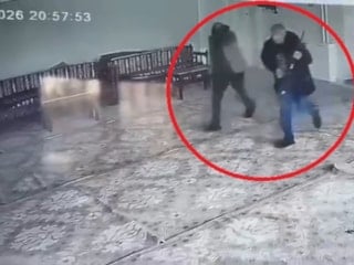 Diyarbakır'da oğlunu kaydettirmek için gittiği kursta pompalı tüfekle katledildi