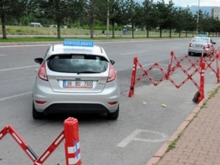 Ehliyet sınavından kalan aday başvuru yaptı: Kamerayla kayıt altına alınacak