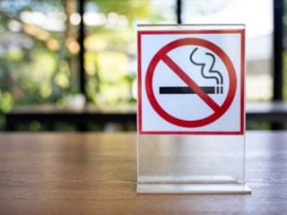 Bakan Memişoğlu duyurdu: Kapalı alanlarda sigaraya yeni yasak