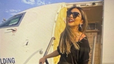 Selen Görgüzel'in firari Murat Gülibrahimoğlu ile özel jetten kareleri