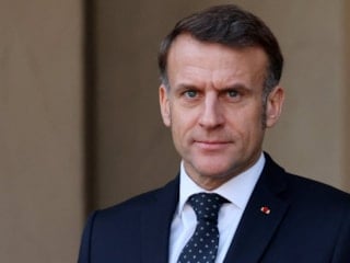 Macron: Grönland'ın egemenliğinin ihlal edilmesinin "zincirleme sonuçları" olur