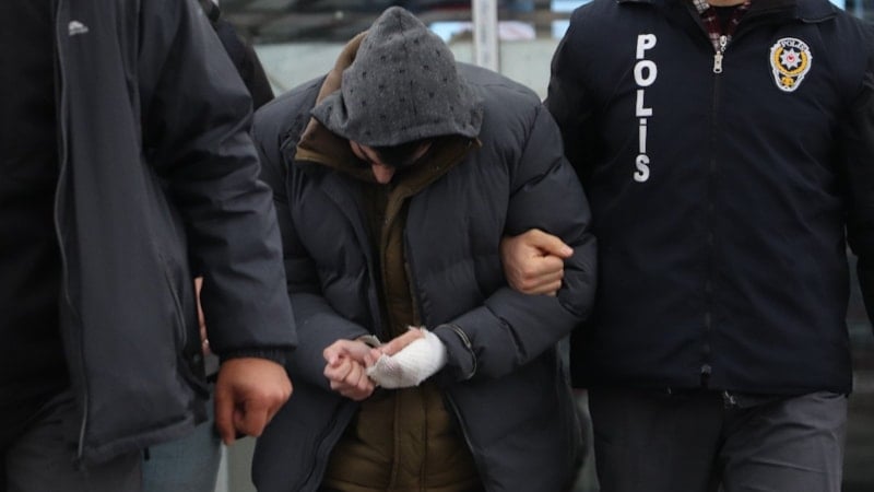 Eskişehir'de üvey babasını bıçakla ağır yaralayan şahıs tutuklandı