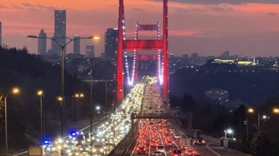 İstanbul'da trafik yoğunluğu yüzde 85'e çıktı