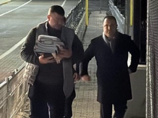 Tahliye edilen Rezan Epözdemir cezaevinden çıktı