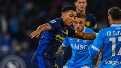 Napoli'ye Parma engeli!