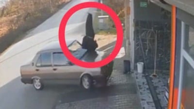 Ordu'da otomobilin çarptığı yaşlı adam metrelerce savruldu